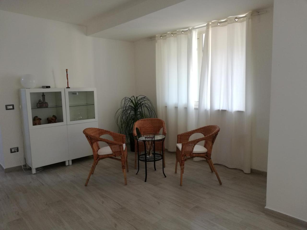 Akron B&B SantʼAlessio Siculo Екстериор снимка